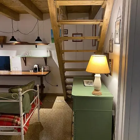 Elena 39 Bed & Breakfast