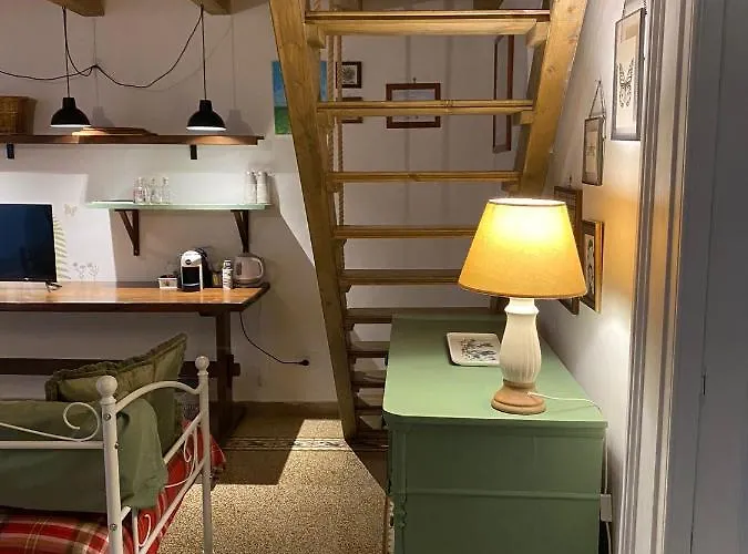 Elena 39 Bed and Breakfast